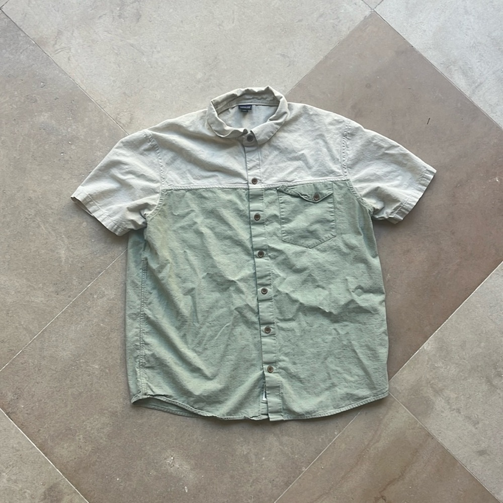 Patagonia Cotton shortsleeve button down